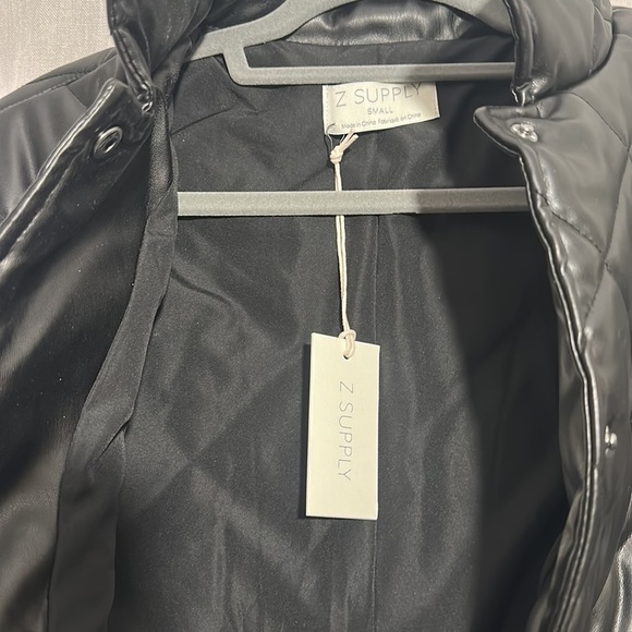 NWT Z SUPPLY heritage quilted faux leather jacket - Picture 3 of 7